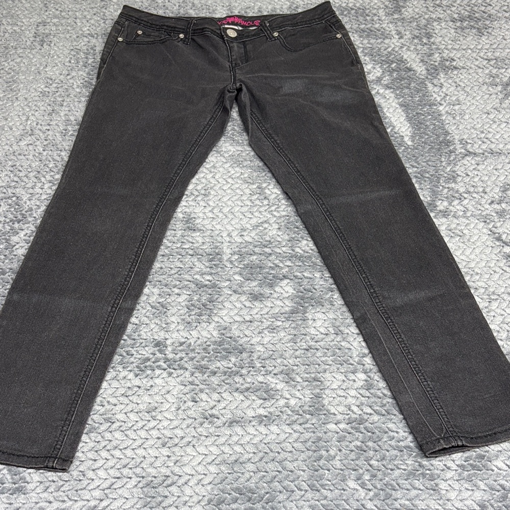 Almost Famous Women's Black Slim Straight Jeans
